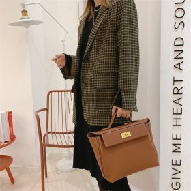 Handbags For Women Shoulder Bags Fashion Classic Brand Designers Females Flap Clutch Bags Metal Button Solid Color Commuter Bag (Color: Brown, size: 29X22X12cm)