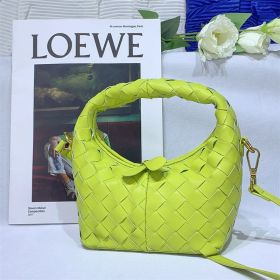 New Fashion Weave Handbags For Women Bucket Tote Bags Soft Leather Zipper Shoulder Message Bags Candy Color Big Crossbody Bags (Color: Green, size: 18x16x20cm)