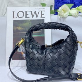 New Fashion Weave Handbags For Women Bucket Tote Bags Soft Leather Zipper Shoulder Message Bags Candy Color Big Crossbody Bags (Color: Black, size: 18x16x20cm)