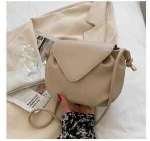 New Fashion All-match High-grade Messenger Bag For Women (Color: Khaki)